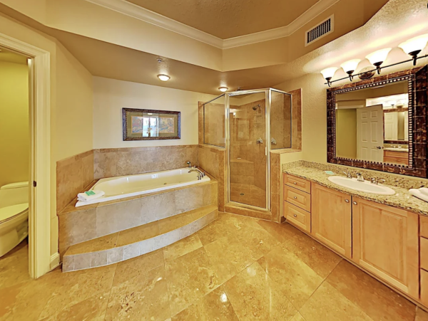 Destin Beach Vacation Condo Rental 4 bedrooms Sleeps 12